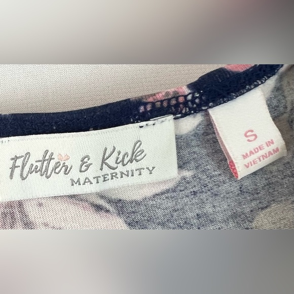 Flutter and Kick Maxi Dress - Picture 2 of 5